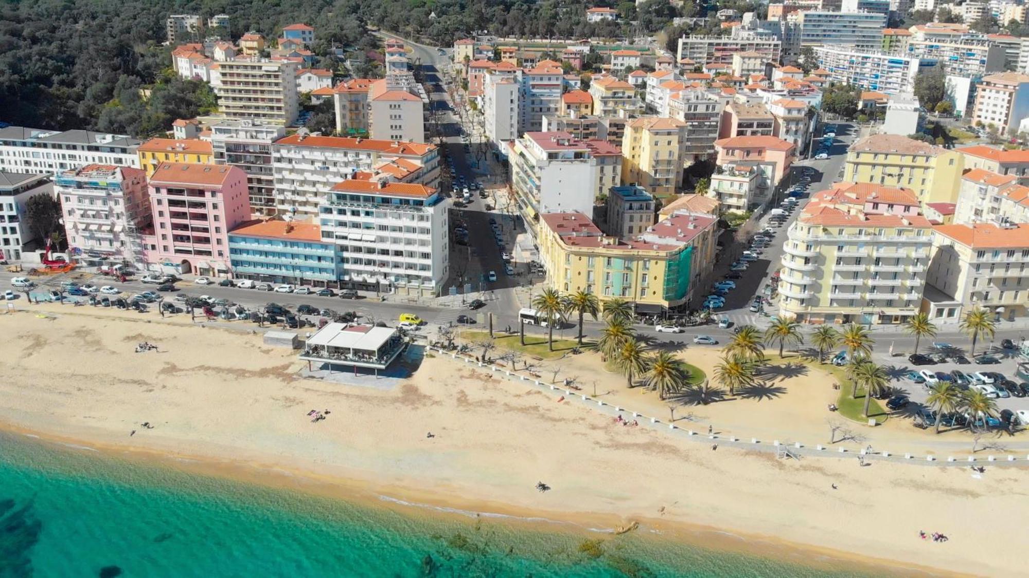 Appartement Vue Mer Carmino Ajaccio อฌักซิโอ้ ภายนอก รูปภาพ