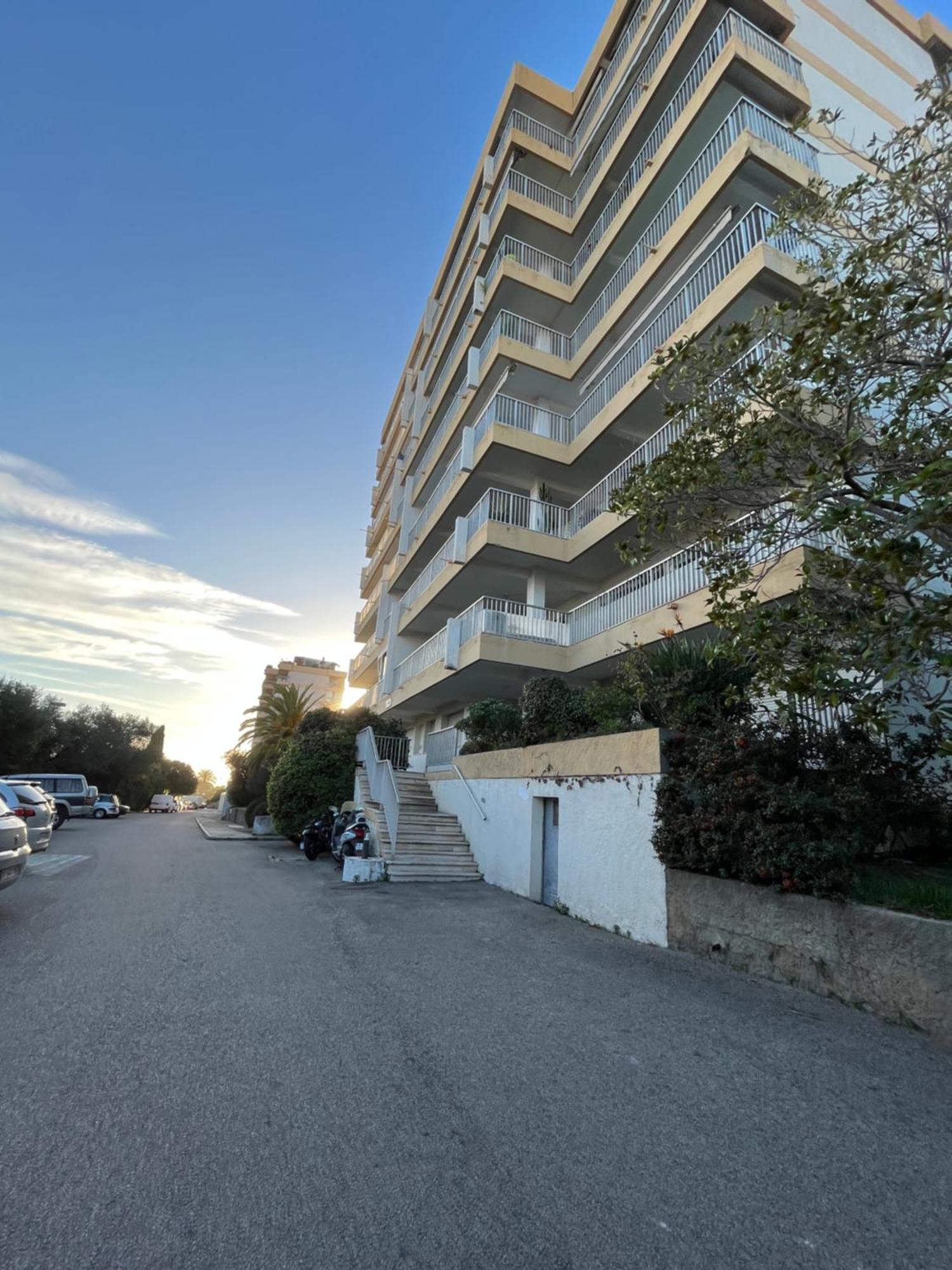 Appartement Vue Mer Carmino Ajaccio อฌักซิโอ้ ภายนอก รูปภาพ